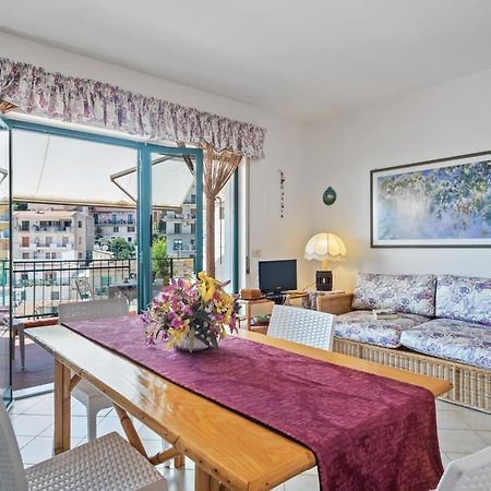 Taormina Comfortable Apartment With Terrace Exterior foto